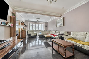 Photo 9- click for photo gallery